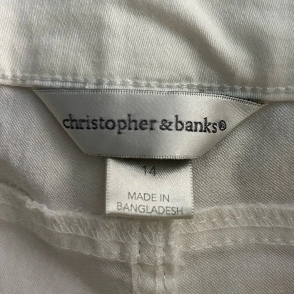 Christopher & Banks White Cropped Pants - Picture 4 of 5